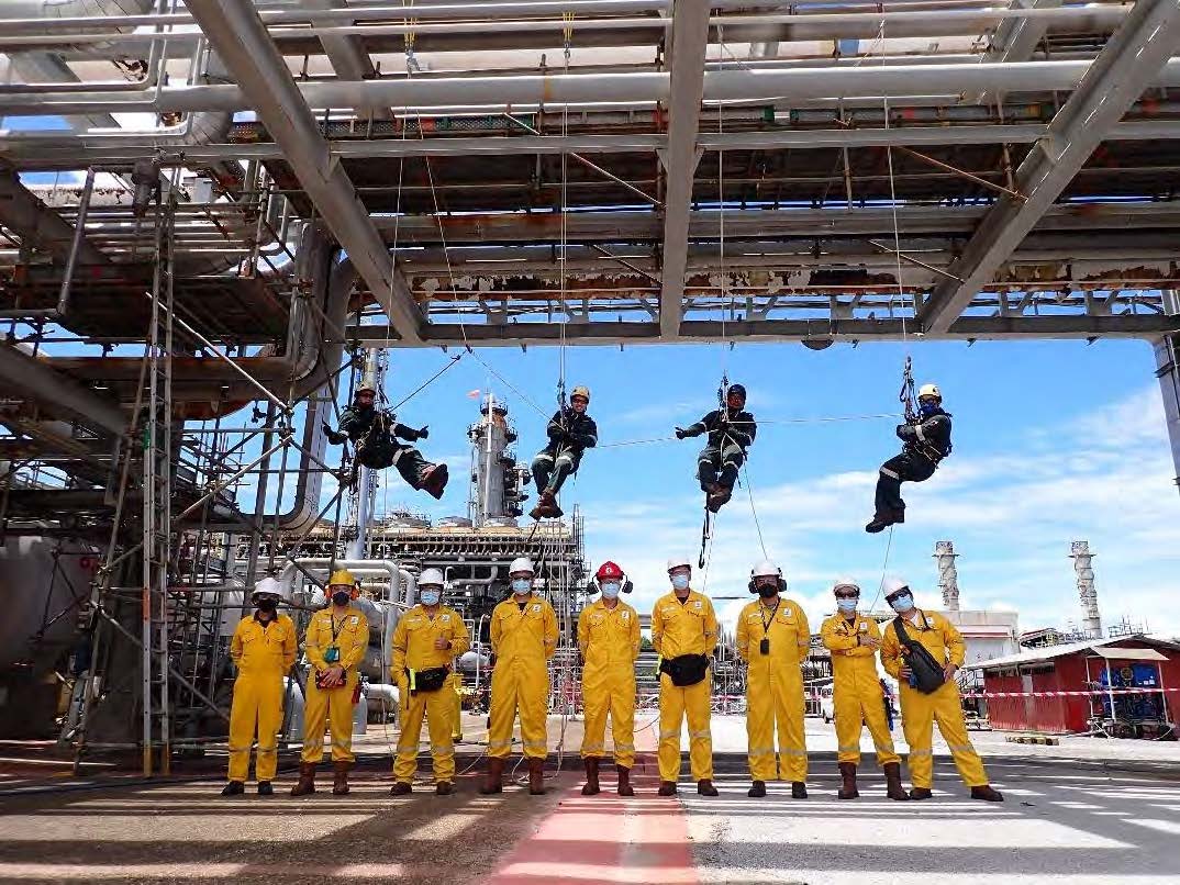 Bumitech Global Energy team on site